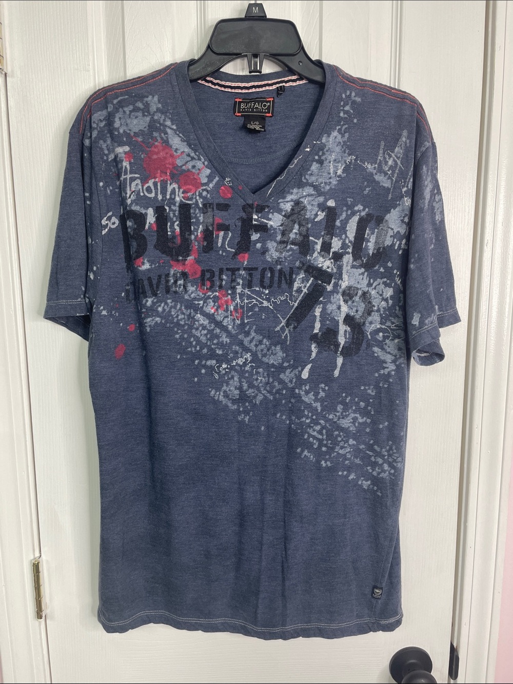 Buffalo David Bitton Navy V-Neck Graphic Tee with Red Accents
